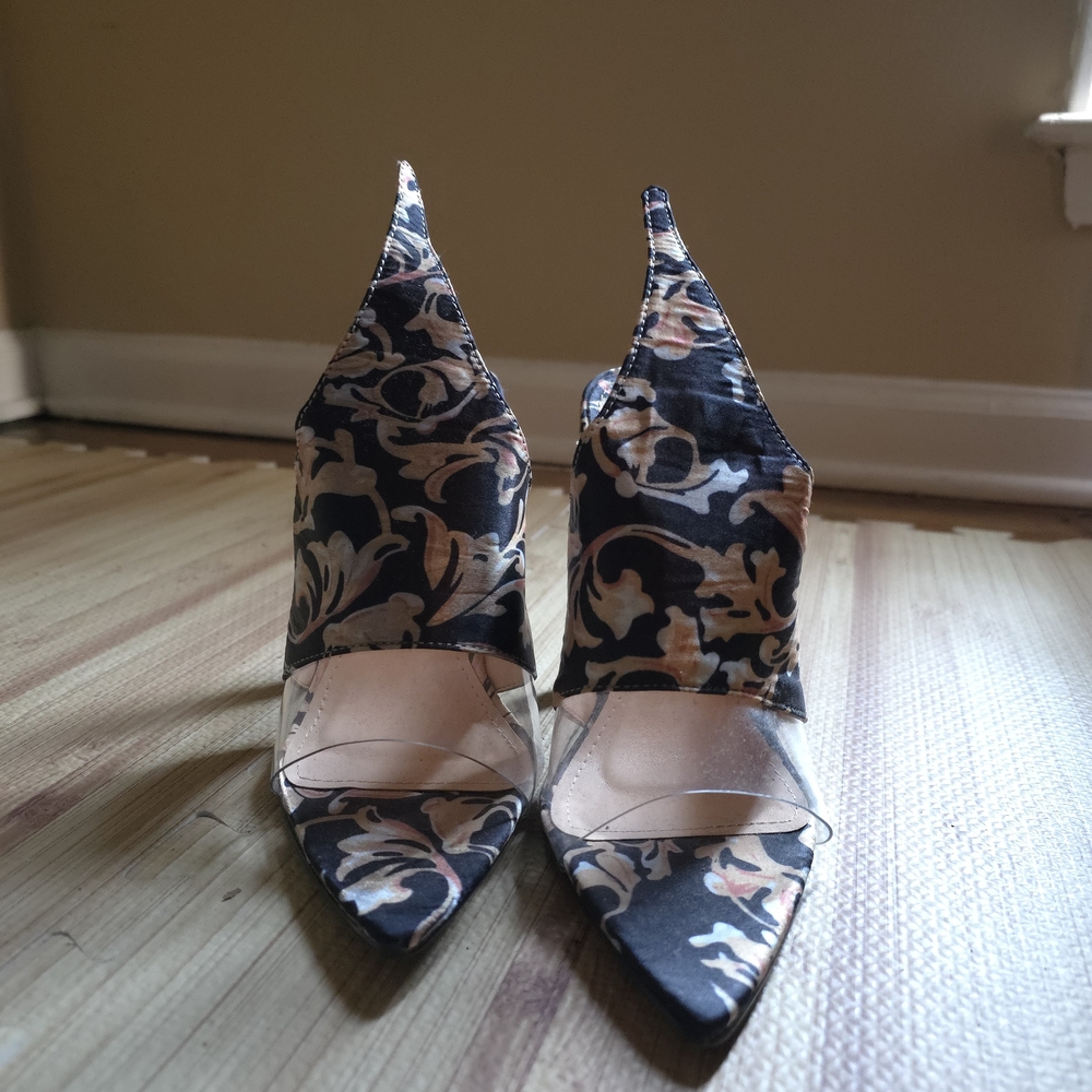 Chic Women's Floral Pointed Heels